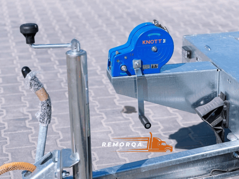 
								Remorque porte-voitures Temared full									