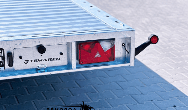 
								Remorque porte-voitures Temared full									