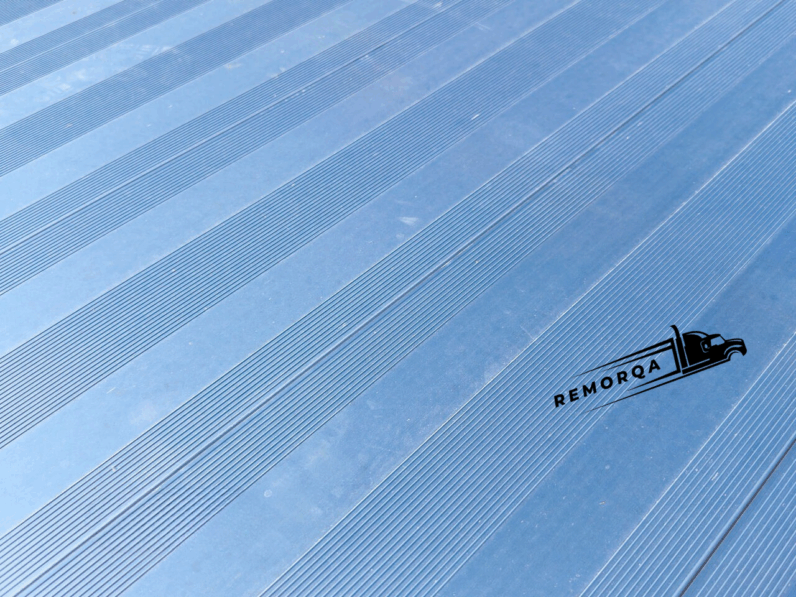 
								Remorque porte-voitures Temared full									