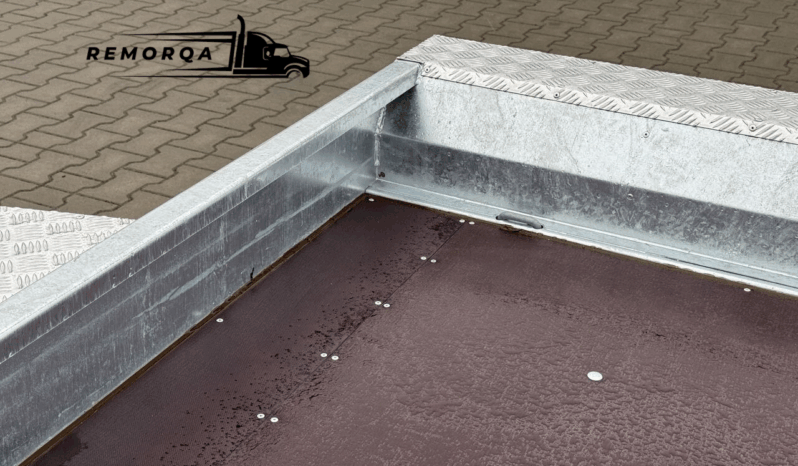 
								Remorque porte-engin Wiola full									