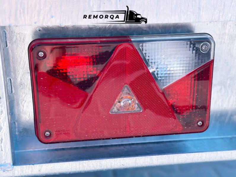 
								Remorque porte-voitures Temared full									