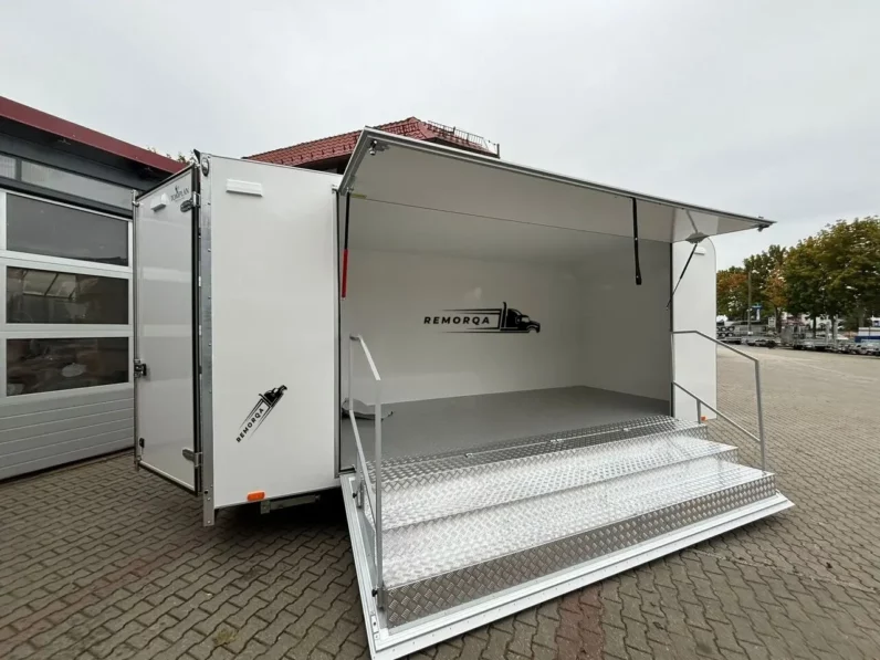 
								Remorque de magasin Tomplan full									